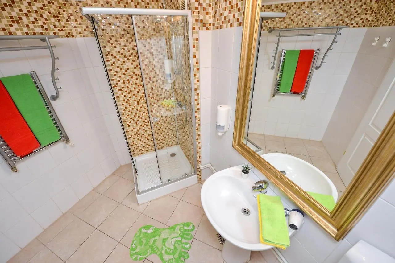 Cozy Villa Next To The Old Town Bucharest Apartment