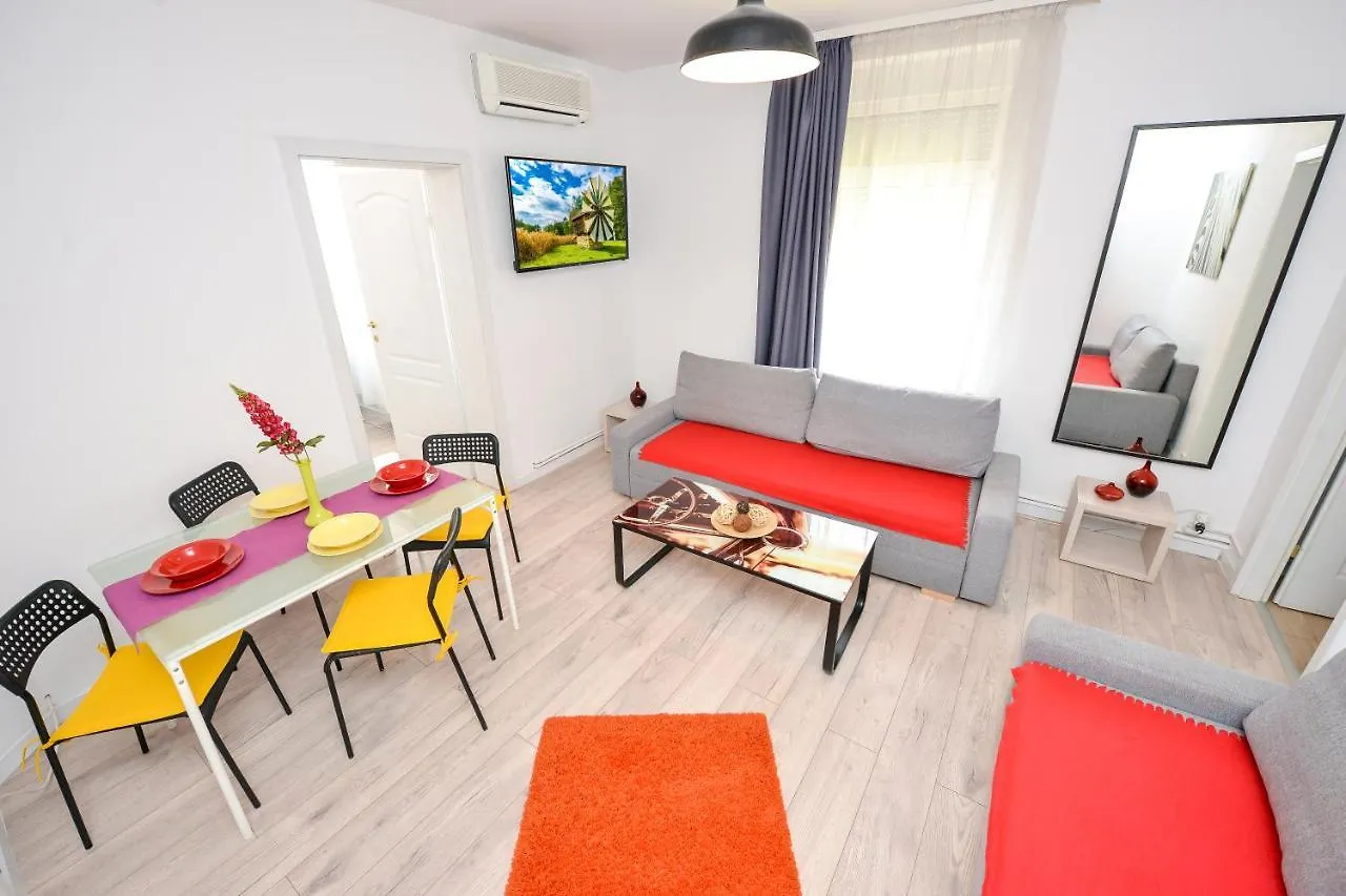 Cozy Villa Next To The Old Town Bucharest Apartment