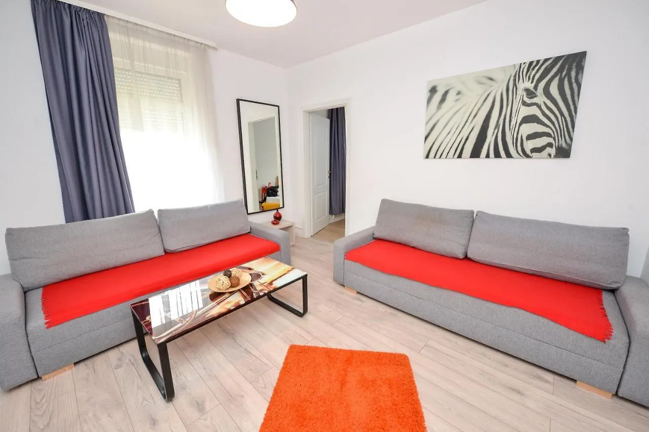 Apartment Cozy Villa Next To The Old Town Bucharest Romania