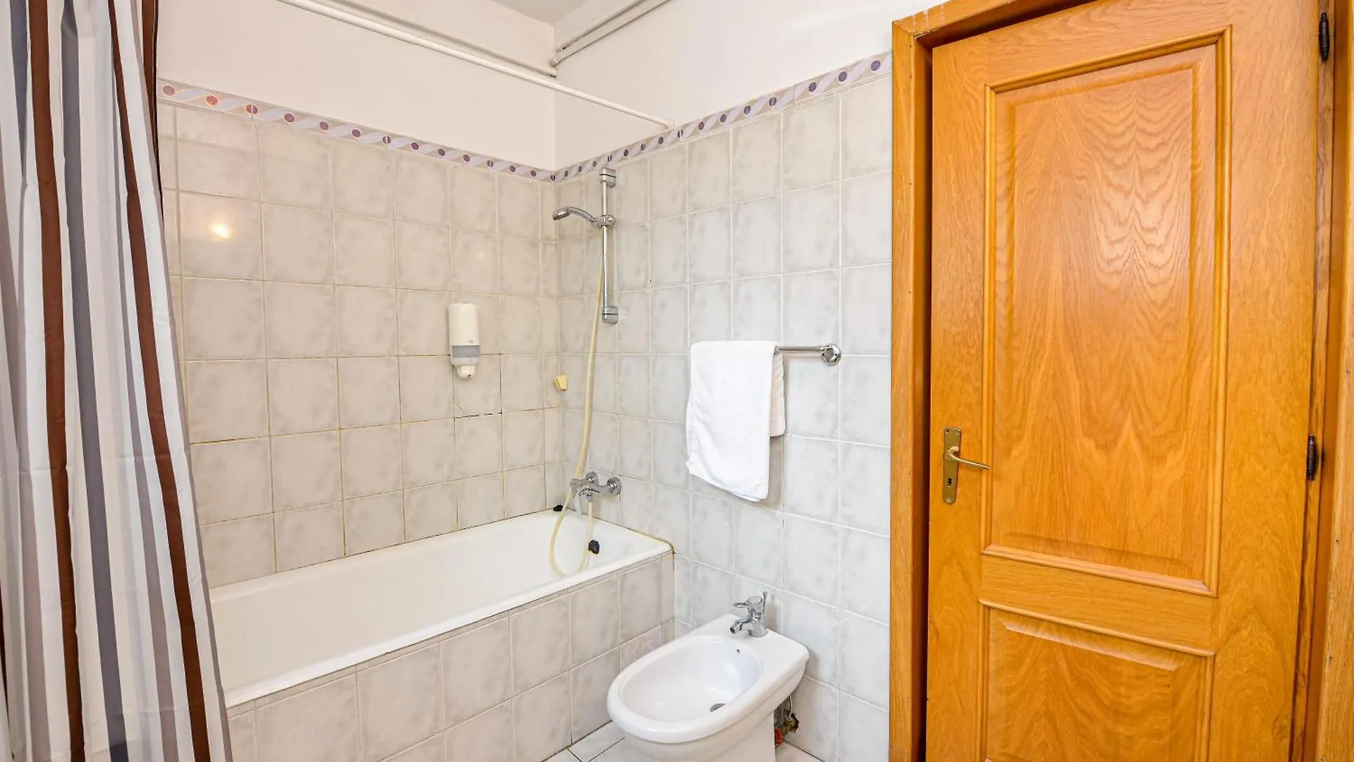 Cozy Villa Next To The Old Town Bucharest Apartment
